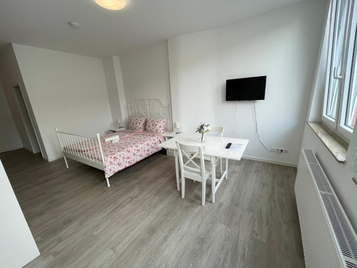 City Apartment Kuche,Bad, Parken Im Zentrum Ravensburgs A04 Buitenkant foto